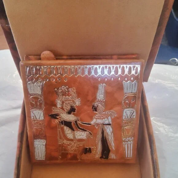 VINTAGE BOX CONTAING BOX FOR MATCHES EMPTY MOW COOL PEICE SALE - Picture 11 of 14